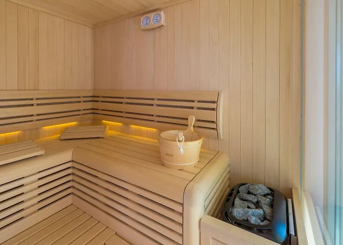 Exquisites Nur 100 Meter Zum Mit Sauna, Whirlpool, Meerblick * דראמליי