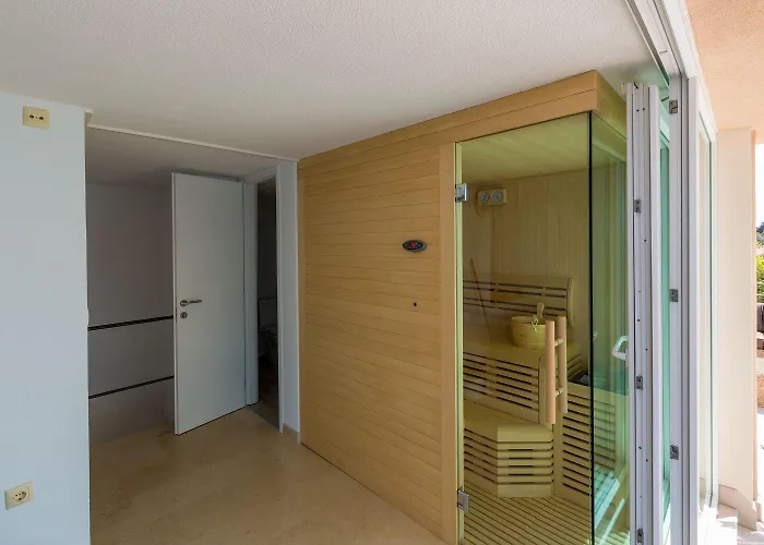 Apartment Exquisites Nur 100 Meter Zum Mit Sauna, Whirlpool, Meerblick Dramalj