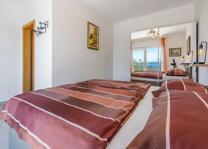 Exquisites Nur 100 Meter Zum Mit Sauna, Whirlpool, Meerblick Apartment